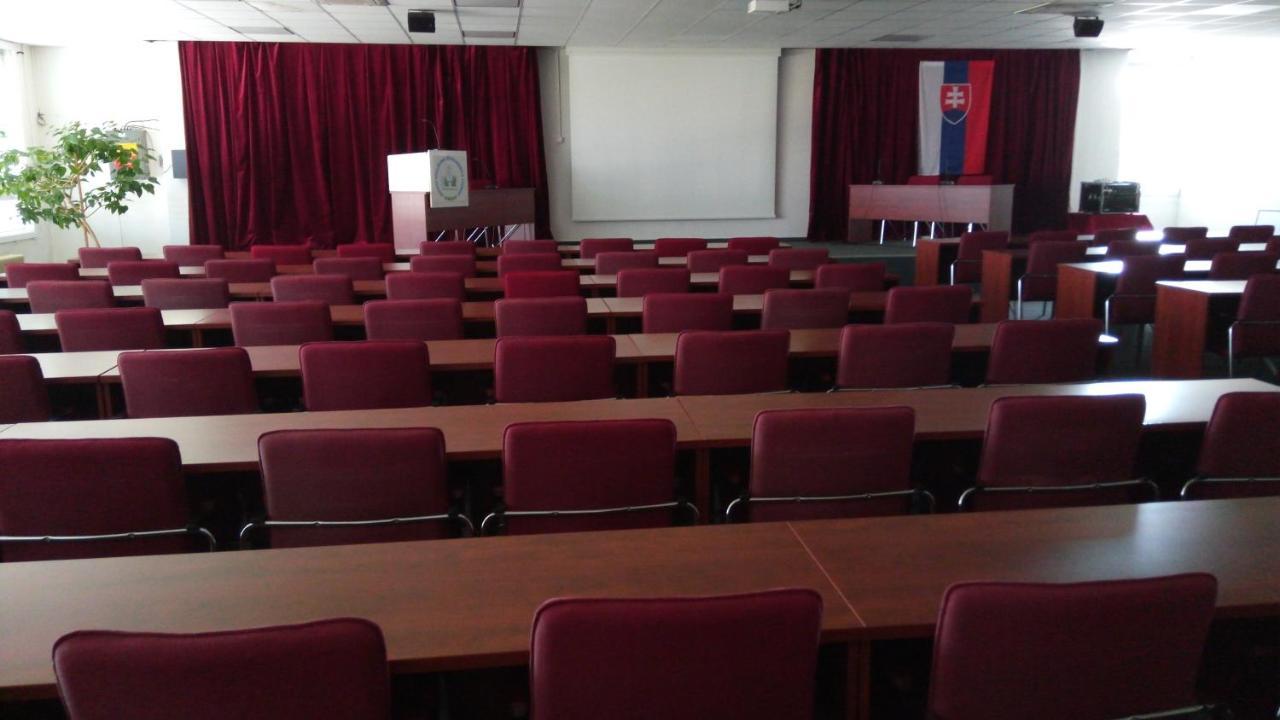 Penzion Institut Kosice Luaran gambar