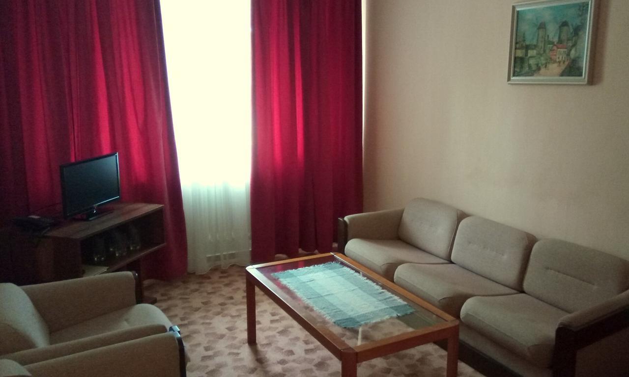 Penzion Institut Kosice Luaran gambar